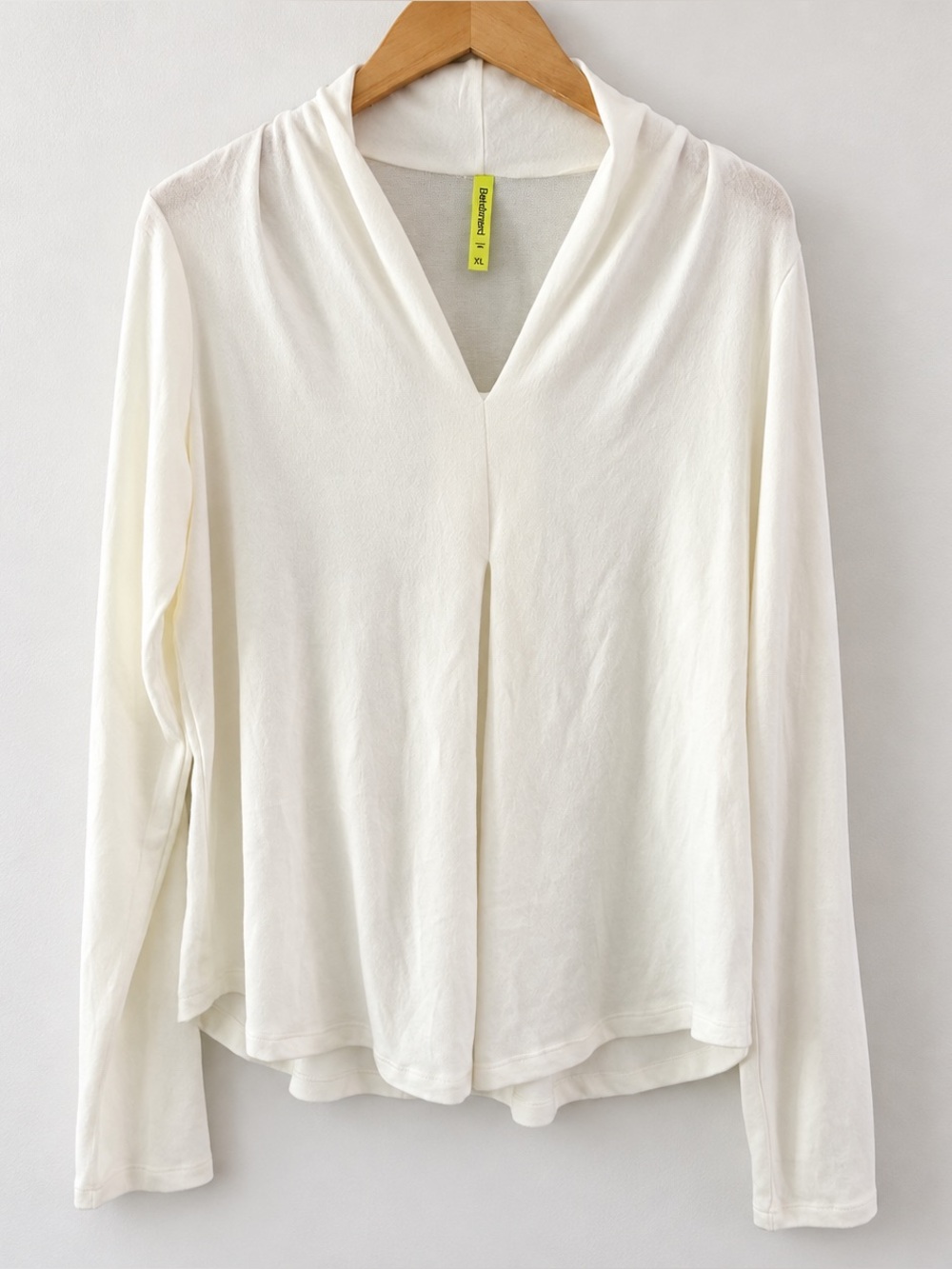 Betabrand White V-Neck Long Sleeve Tunic Top XL Minimalist Casual